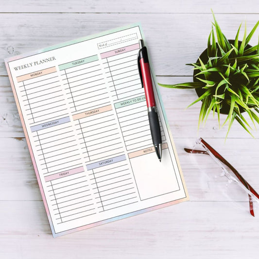 Pink & Green Weekly/Daily Planner Note Pad, Classic Daily Desk Planner/Organiser, Modern Design, 52 Page Weekly Planner Notepad, UK Supplier
